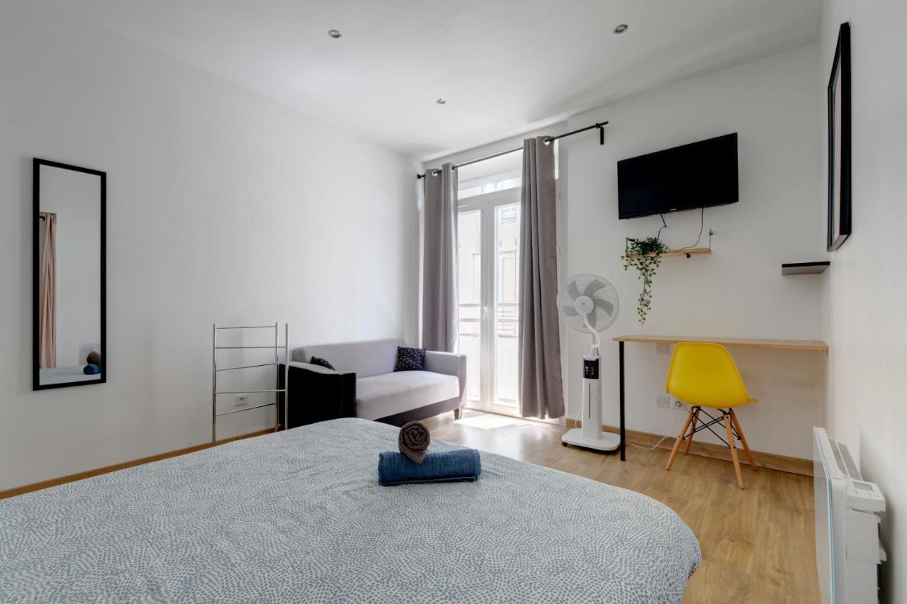 Sleep In Montpellier, Albert, Centre, Gare, 4 Ch, Tram L1, 2, 3 & 4 Exterior photo
